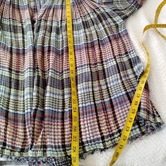 Free People Come On Over Plaid Pleated Oversized Button Up Top Blouse Sz M - Picture 10 of 10